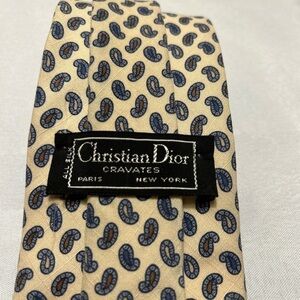 Christian Dior Tie all silk